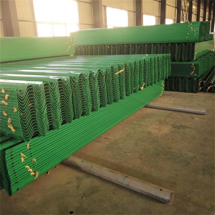 環(huán)氧鋅基護欄板